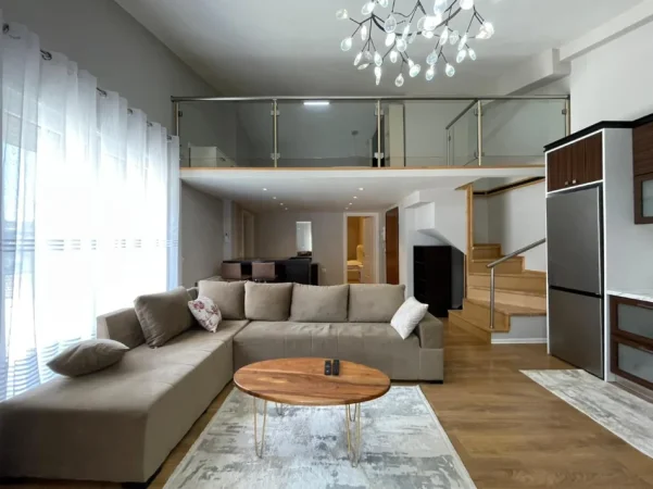 Tirane, jepet me qera apartament 2+1 Kati 4, 110 m² 500 € (Kodra e Diellit)