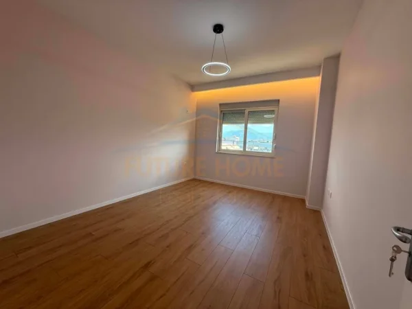 Tirane, shitet apartament 2+1 Kati 7, 108 m² 163.000 € 
