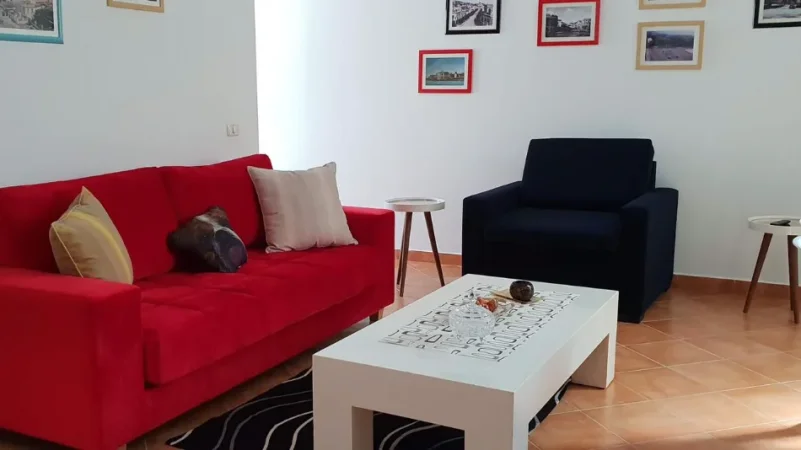 Tirane, jepet me qera apartament 1+1 Kati 3, 68 m² 600 € (RRUGA ASIM VOKSHI)