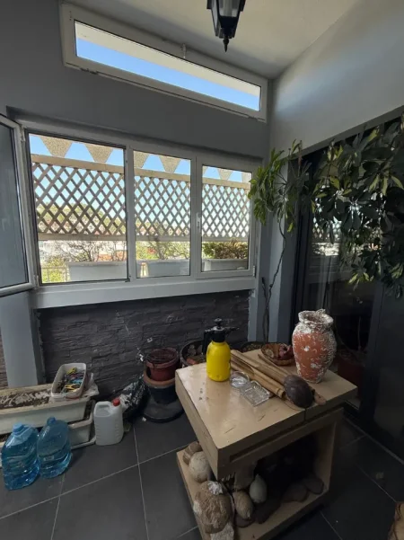 Tirane, shitet apartament 2+1+Aneks Kati 4, 98 m² 160.000 € (Yzberisht)