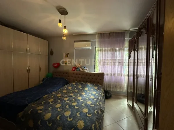 Tirane, shitet apartament 1+1+Ballkon Kati 2, 78 m² 120.000 € (yzberisht nela 6)