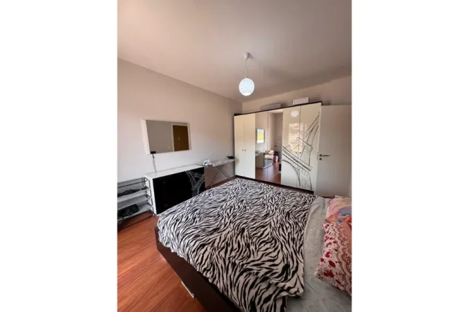 Pallatet Cabej, Apartament 1+1 - 400 Euro