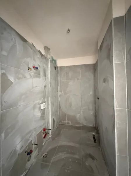 Tirane, shitet 1+1 , 66 m² 97.000 € (UNIVERS CITY)