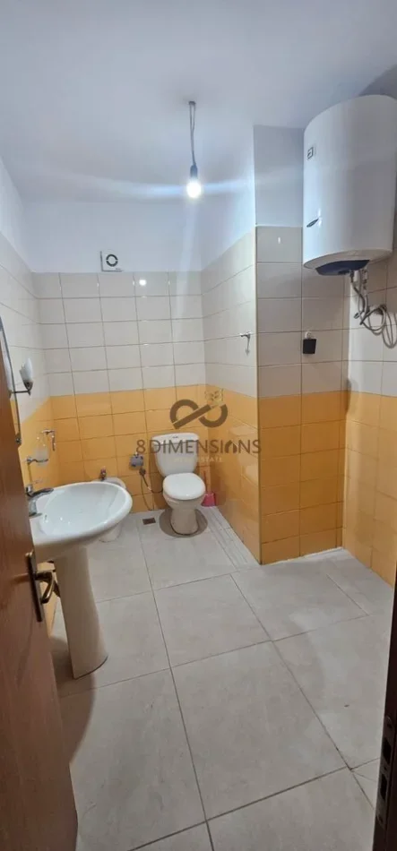 Tirane, jepet me qera apartament 2+1 Kati 3, 115 m² 500 € (yzberisht)
