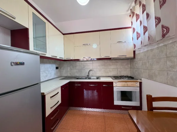 Tirane, shitet apartament 2+1+Ballkon Kati 5, 89 m² 150.000 € (Astir)