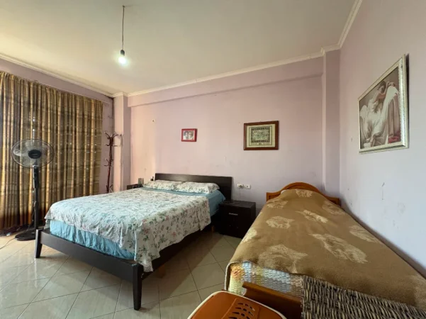 Tirane, shitet apartament 2+1+Ballkon Kati 5, 89 m² 150.000 € (Astir)