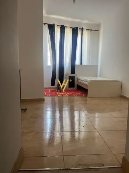 Tirane, jepet me qera apartament 1+1+Ballkon Kati 3, 82 m² 530 € (ASTIR)