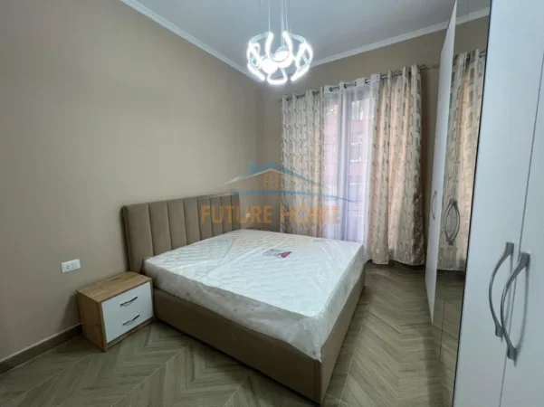 Tirane, jepet me qera apartament 1+1 Kati 3, 72 m² 850 € (Kompleksi delijorgji)