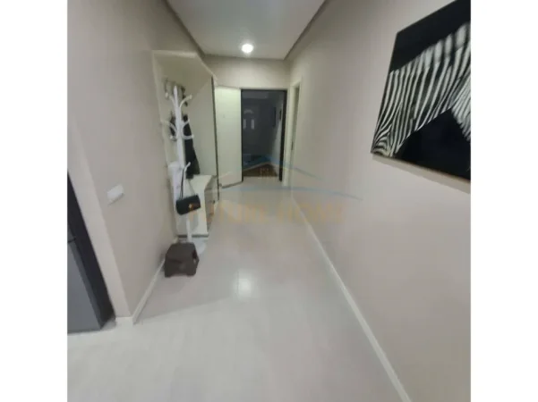 Shitet, Apartament 3+1+2, Mëzez 0696069906