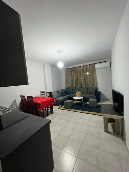 Tirane, jepet me qera apartament 2+1 Kati 7, 68 m² 35.000 Leke