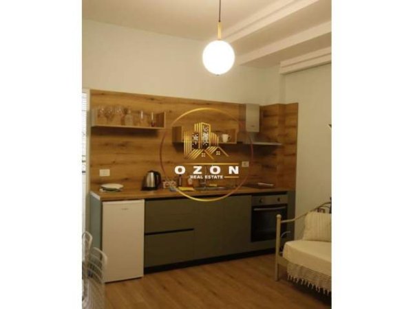 Tirane, jepet me qera apartament 1+1 Kati 2, 35 m² 550 Euro (RRUGA DIBRES)