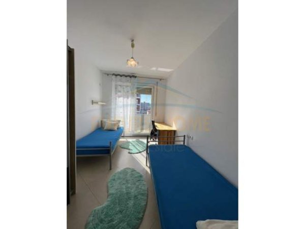 Tirane, jepet me qera apartament 2+1 Kati 5, 114 m² 450 Euro (Astir)