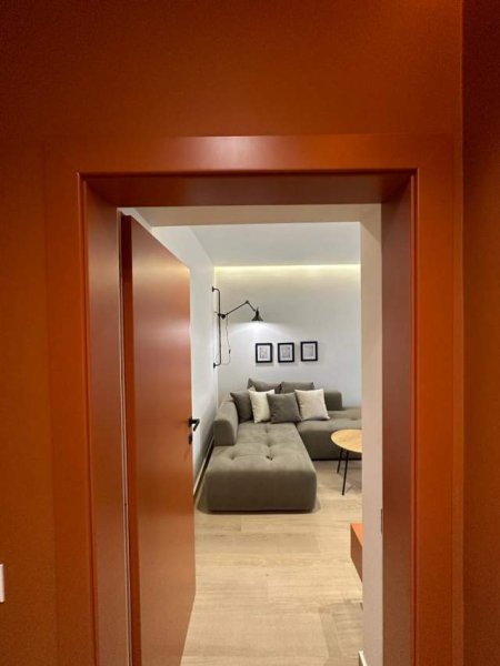 Tirane, jepet me qera 1+1+BLK Kati 1, 65 m² 600 Euro