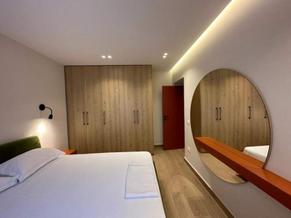 Tirane, jepet me qera 1+1+BLK Kati 1, 65 m² 600 Euro