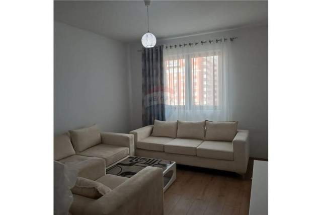 Tirane, jepet me qera apartament 2+1+A+BLK Kati 2, 71 m² 450 Euro (Pallati i EGLO)