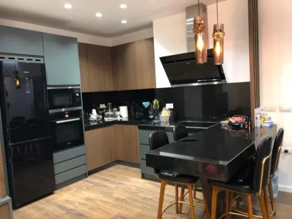 Tirane, shes apartament 2+1+BLK Kati 4, 115 m² 250.000 Euro (Jordan Misja)