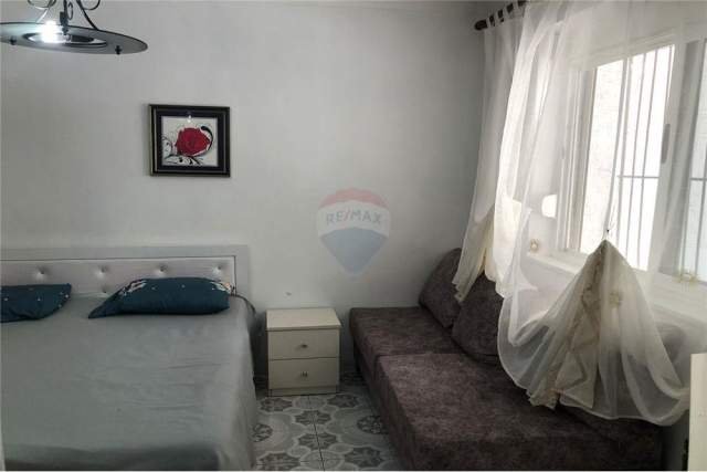 Tirane, shitet apartament 1+1 56 m² 95.000 Euro