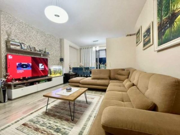 Tirane, shitet apartament 2+1+A+BLK 103 m² 195.000 Euro (don bosko)