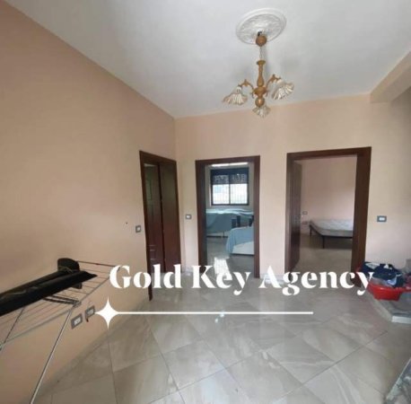 Durres, shes shtepi 3+1+BLK Kati 1, 550 m² 85.000 Euro (SPITALL)