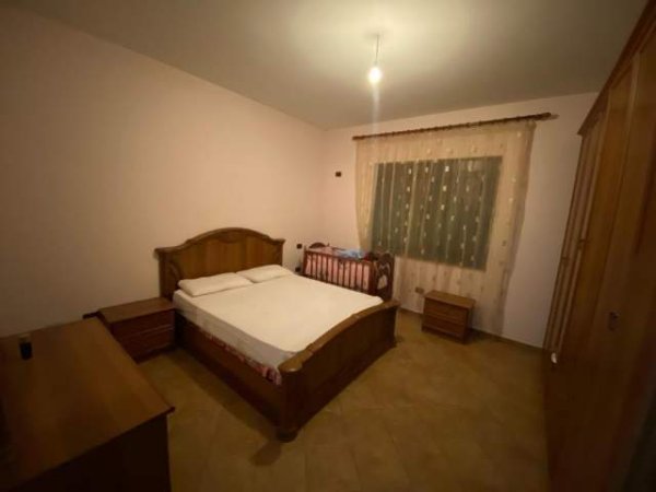 Tirane, jepet me qera Vile 2+1+BLK Kati 3, 120 m² 450 Euro (Selite)