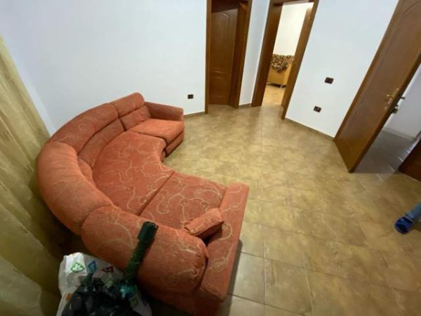 Tirane, jepet me qera Vile 2+1+BLK Kati 3, 120 m² 450 Euro (Selite)