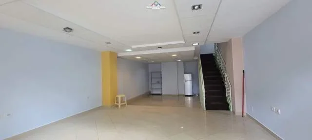 Tirane, jepet me qera zyre Kati 0, 120 m² 1.000 Euro (Rruga e elbasanit)