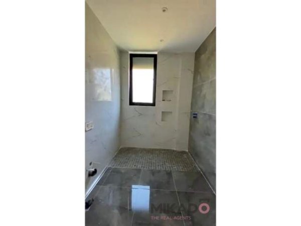 Jepet me qira Vile tek Liqeni i Thate 500 m² 3.000 Euro