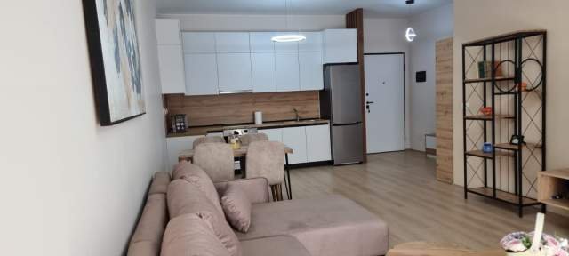 Tirane, jepet me qera apartament 2+1+BLK Kati 4, 99 m² 720 Euro (Don Bosko)