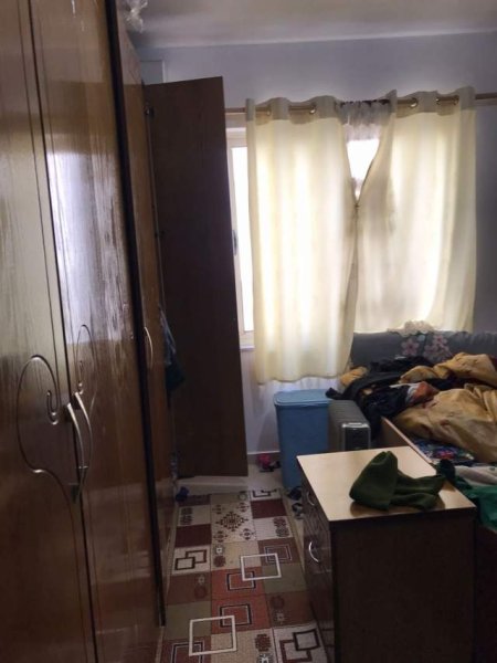Tirane, jepet me qera apartament 2+1 Kati 1, 91 m² 40.000 Leke (Yzberisht)
