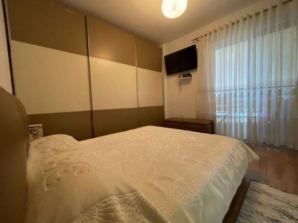 Tirane, jepet me qera apartament 2+1 108 m² 125.000 Euro (Yzberisht, KMY)