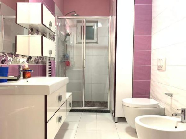 Durres, jepet me qera apartament 2+1+BLK Kati 9, 70 m² 400 Euro (aleksander goga)