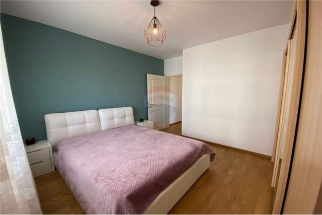 Tirane, jepet me qera apartament 3+1+BLK Kati 2, 164 m² 1.500 Euro (Rezidenca Touch of Sun)