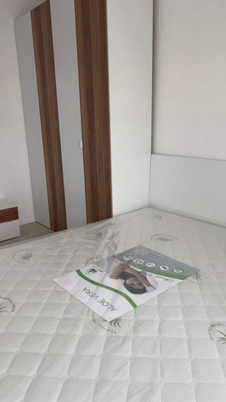 Tirane, jepet me qera apartament Kati 8, 80 m² 450 Euro (welli)