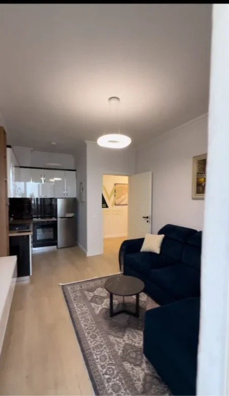 Tirane, jepet me qera apartament 1+1+Ballkon Kati 7, 75 m² 520 € (ASTIR)