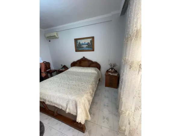Shitet, Apartament 2+1+2, Irfan Tomini, Tiranë 0696069906