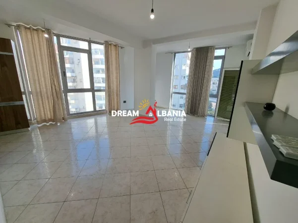 Tirane, shitet apartament 2+1+Ballkon Kati 5, 110 m² 360.000 € (Kika 2)