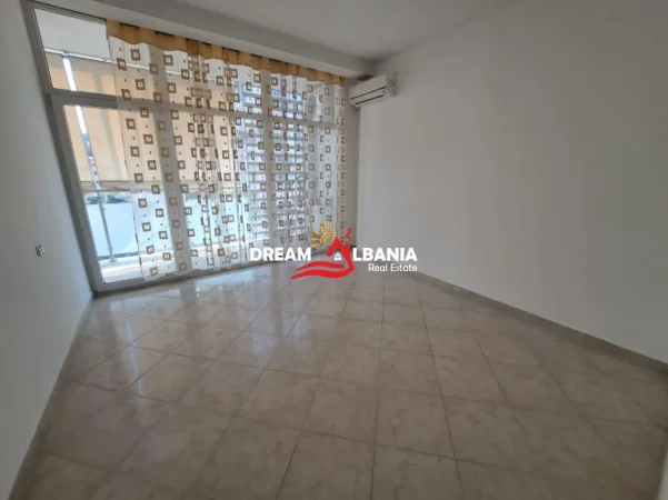 Tirane, shitet apartament 2+1+Ballkon Kati 5, 110 m² 360.000 € (Kika 2)