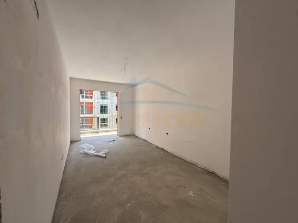 Shitet, Apartament 2 + 1 + 2 , Space City, Paskuqan 0696069906