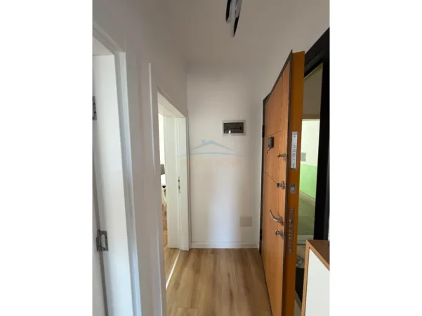 Qera , Apartament 1+1 , Qender , Tirane 0696069906
