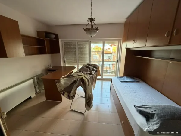 Tirane, jepet me qera apartament Kati 3, 140 m² 1.500 € (rriga elbasanit)