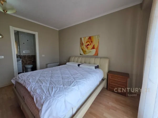 Tirane, jepet me qera apartament 2+1+Ballkon Kati 11, 139 m² 1.200 € (blloku brigada e Vlll)