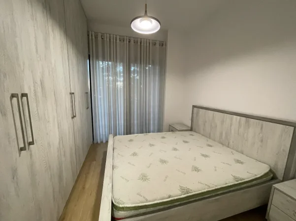 Shqiperi, jepet me qera 1+1+Ballkon Kati 3, 65 m² 650 € 