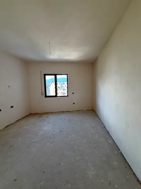 Tirane, shitet apartament 2+1 Kati 8, 127 m² 209.800 € (Mara rezidence don bosko)