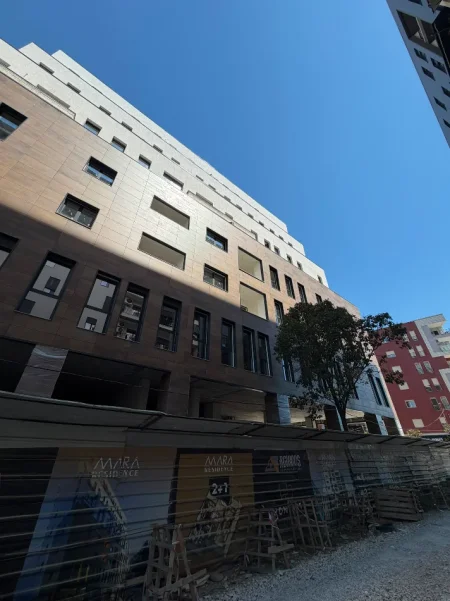 Tirane, shitet apartament 2+1 Kati 8, 127 m² 209.800 € (Mara rezidence don bosko)