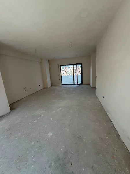 Tirane, shitet apartament 2+1 Kati 8, 127 m² 209.800 € (Mara rezidence don bosko)