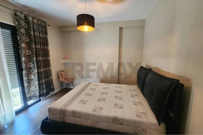 Tirane, jepet me qera apartament 1+1+Ballkon Kati 3, 62 m² 600 € (Frosina Plaku)