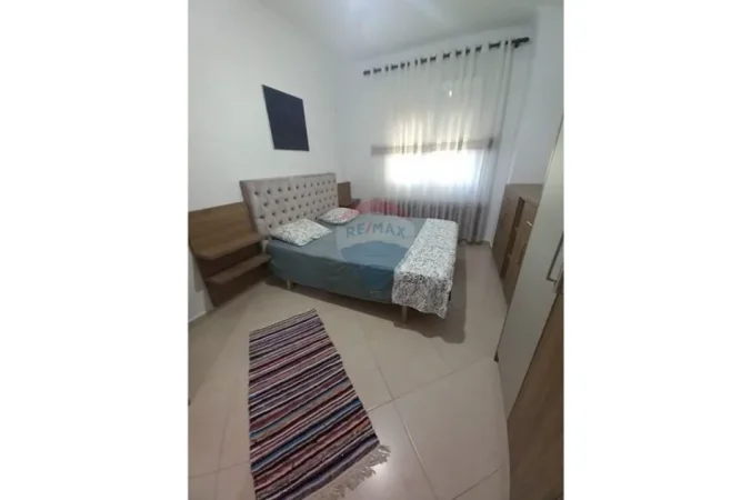 Tirane, jepet me qera apartament 2+1 Kati 2, 92 m² 500 € (Rruga Ramazan Gaxherri Linzë, Tiranë)