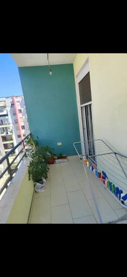 Shqiperi, shitet apartament 2+1+Ballkon Kati  6.