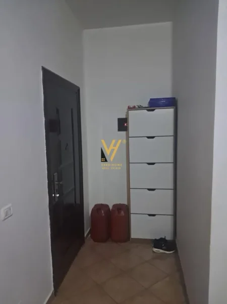 Tirane, shitet apartament 1+1+Ballkon Kati 4, 70 m² 145.000 € (PALLATET CABEJ)