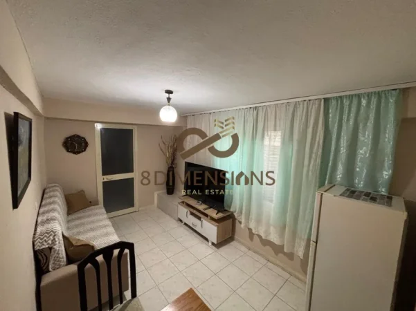 Tirane, jepet me qera apartament 1+1 Kati 1, 70 m² 450 € (pazari ri)